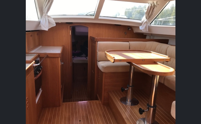 Wauquiez 40 Pilot Saloon-kuva-12